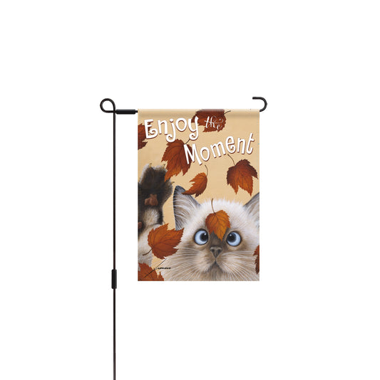 LANG CATCHING LEAVES MINI GARDEN FLAG