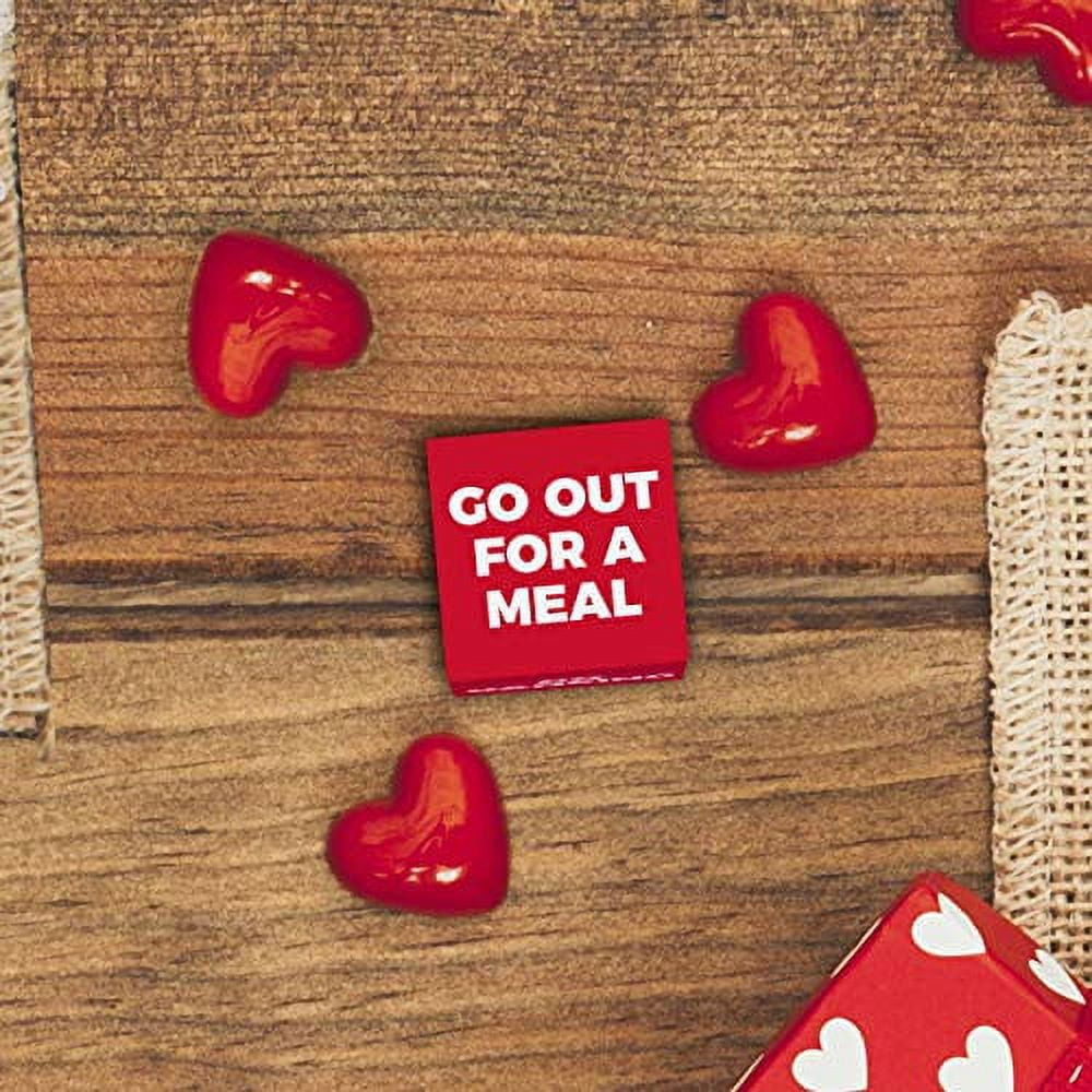 Gift Republic Date Dice, Red